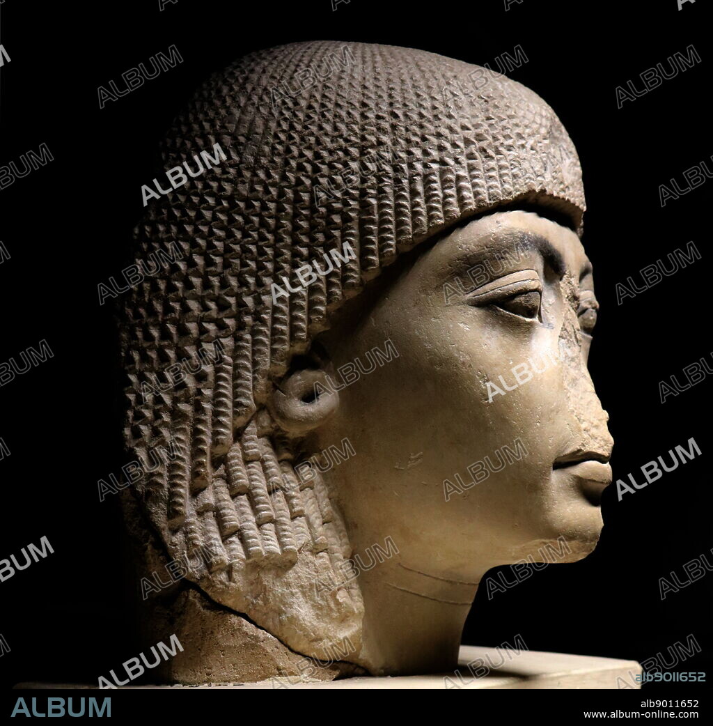 Head of an unknown ancient Egyptian nobleman. Possibly a portrait of Nakhtmin (Minnakht), a military general, during the reign of pharaoh Tutankhamun. 18th Dynasty of Ancient Egypt, New kingdom, 1550 - 1295 BC. Luxor.
