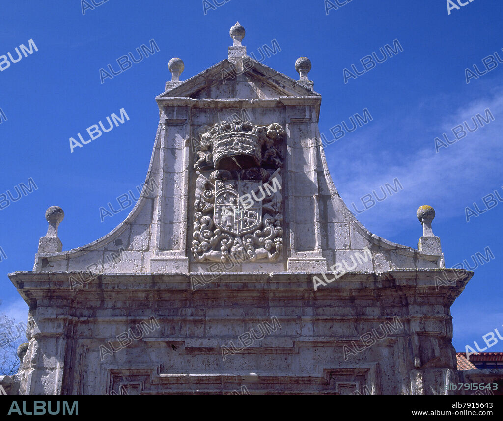 ESCUDO DEL MARQUES DE TEJADA EN LA PORTADA DEL PALACIO DEL ALMIRANTE - S XVII - BARROCO ESPAÑOL.
