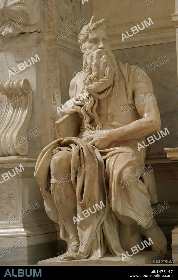 ARTE RENACIMIENTO. CINQUECENTO. ITALIA. MIGUEL ANGEL (Michelangelo Buonarroti) (Caprese, 1475-Roma, 1564). Pintor, poeta, escultor y arquitecto italiano. "TUMBA DEL PAPA JULIO II". Realizada entre 1505 y 1545 en diversas etapas, y acabada por ayudantes de Miguel Angel. Detalle de MOISES. IGLESIA DE SAN PIETRO IN VINCOLI. ROMA.