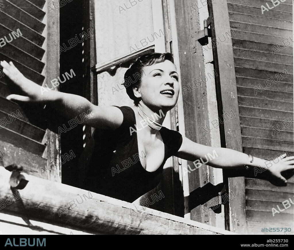 AMOR EN LA CIUDAD, 1953 (L' AMORE IN CITTA), dirigida por ALBERTO LATTUADA, CARLO LIZZANI, CESARE ZAVATTINI, DINO RISI, FEDERICO FELLINI, FRANCESCO MASELLI y MICHELANGELO ANTONIONI. Copyright ITALIAN FILM EXPORT.