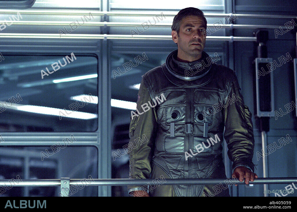 GEORGE CLOONEY en SOLARIS, 2002, dirigida por STEVEN SODERBERGH. Copyright 20TH CENTURY FOX / MARSHAK, BOB.