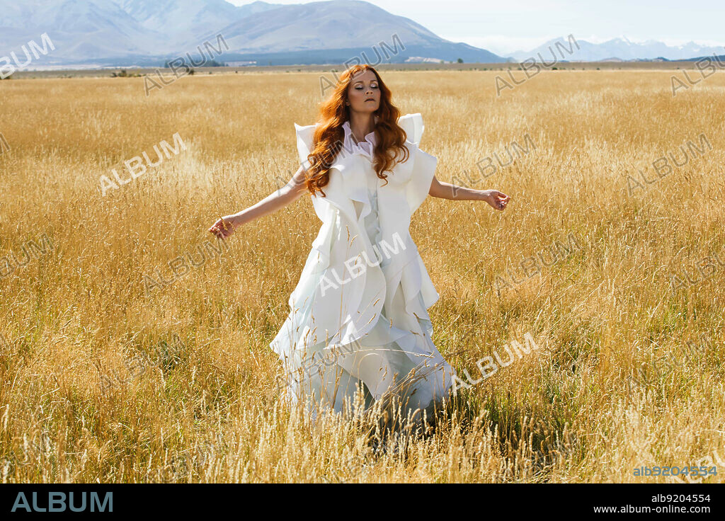 REESE WITHERSPOON in A WRINKLE IN TIME, 2018, unter der Regie von AVA DUVERNAY. Copyright Walt Disney Pictures, Whitaker Entertainment.