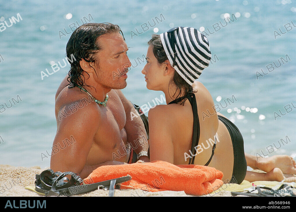 MATTHEW McCONAUGHEY y PENELOPE CRUZ en SAHARA, 2005, dirigida por BRECK EISNER. Copyright PARAMOUNT PICTURES / HAMSHERE, KEITH.