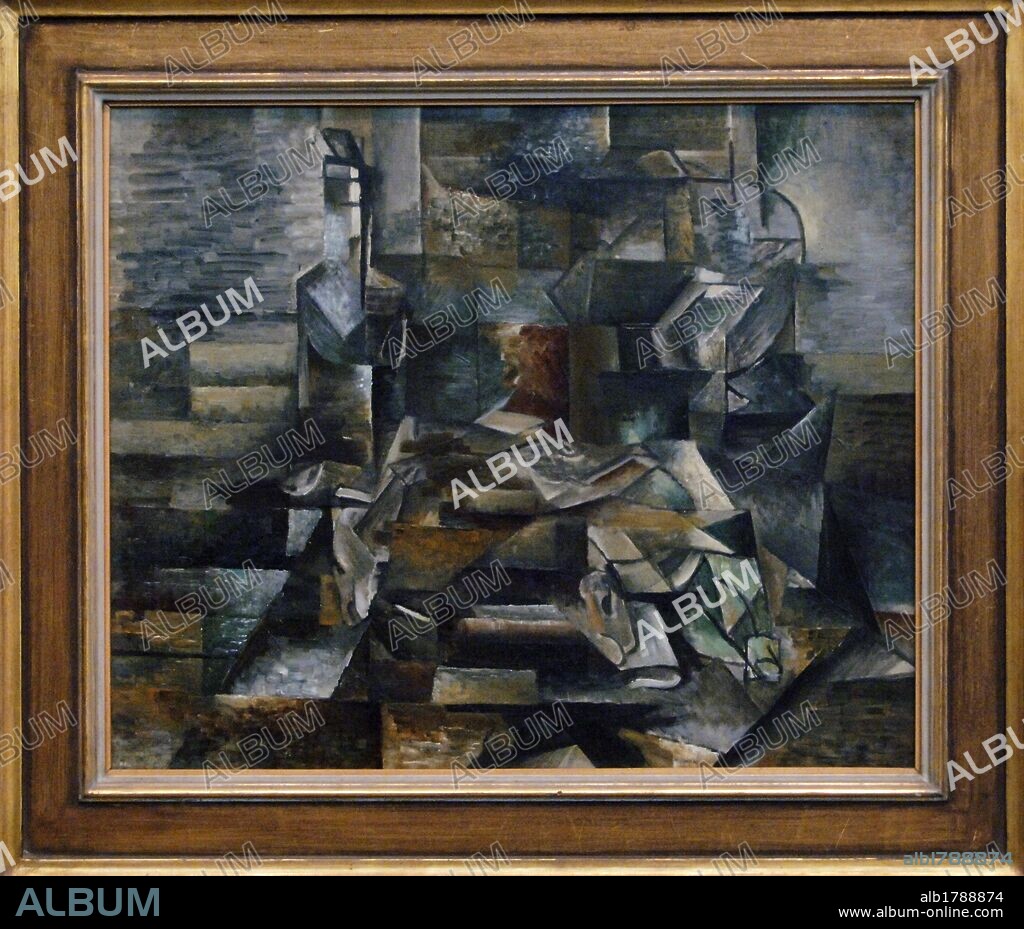 Georges Braque (1882-1963). French painter, founder of cubism with Picasso. Bottle and fishes, 1910-1912. Oil on canvas. Tate Modern. London. England. UK.