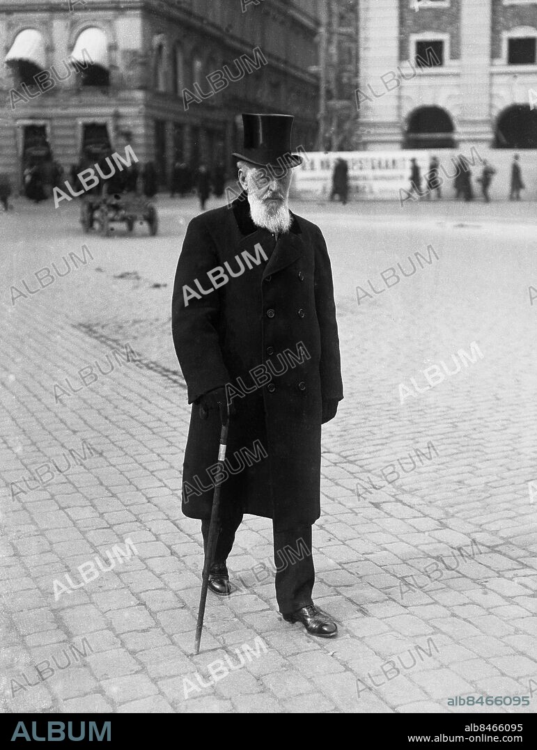 ARKIV 1916. Henrik Palme (1841-1932), bankdirektör.. Henrik Palme, bank director. Henrik är halvbror till Sven Palme. Olof Palmes farfar. Henrik was halfbrother to Sven Palme, the grand father of prime minister Olof Palme.. Foto: TT / Kod 1900.