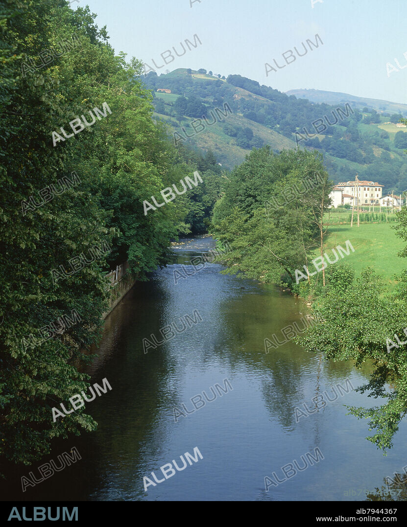 RIO BAZTAN - FOTO AÑOS 00.