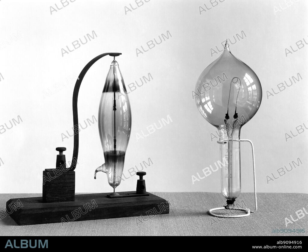 Swan experimental carbon pencil lamp 1878-9 - two early commercial types of lamp c.1880 - Made by the English chemist, Joseph Swan (1827-1914). This lamp is an early carbon and rod filament incandescent electric lamp. ©TopFoto.