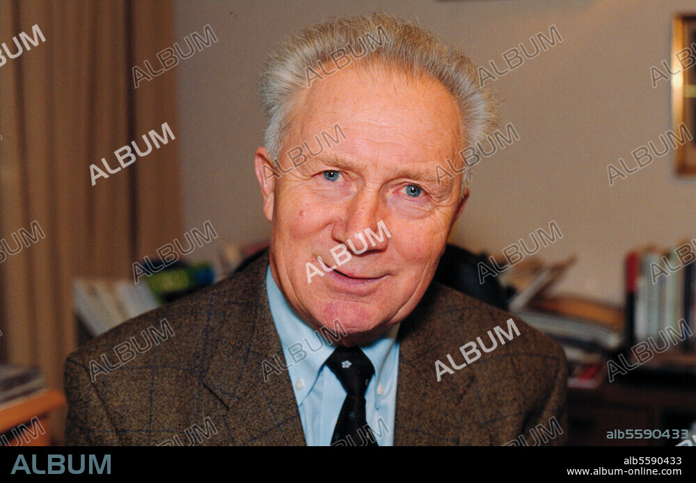 Jähn, Sigmund. erster deutscher Kosmonaut, Morgenröthe-Rautenkranz 13.2.1937 - Strausberg 21.9.2019. Foto, 1999.
