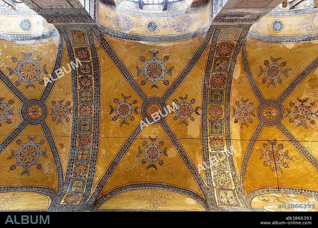 Byzantine mosaic in the vault of the narthex, Hagia Sophia, Sultanahmet, Istanbul, European side, Istanbul Province, Turkey, European side, Europe.