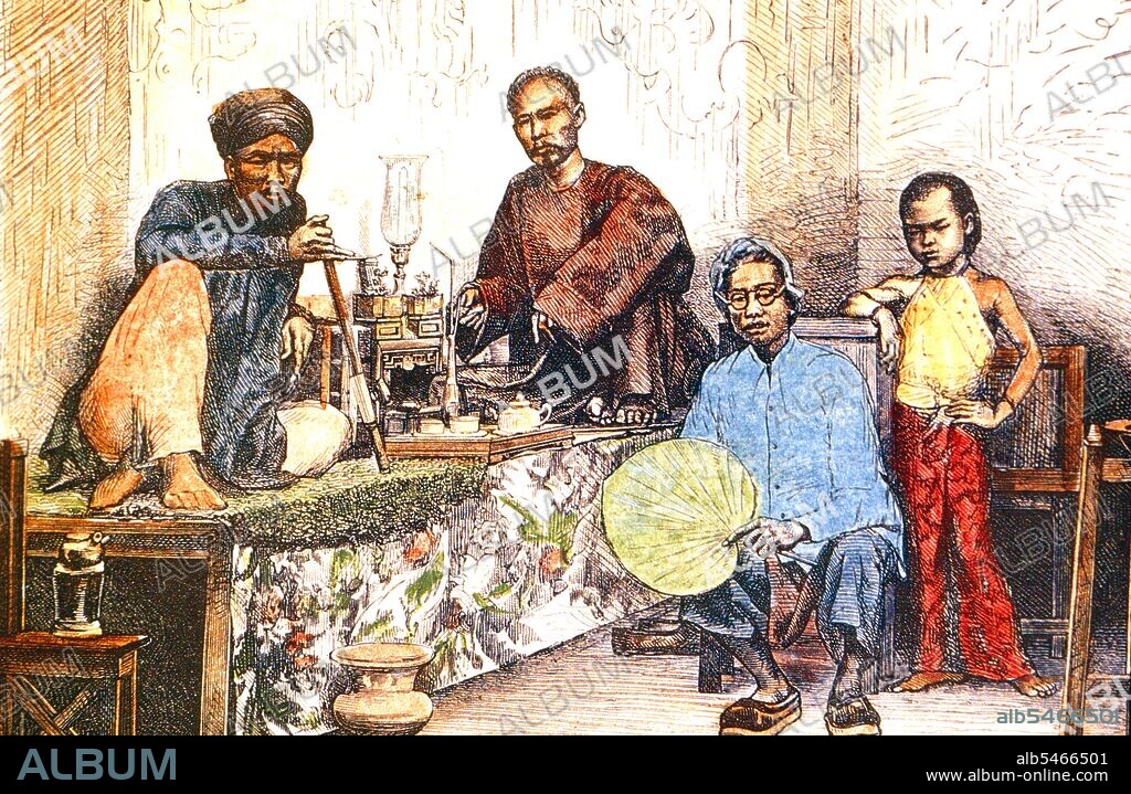 Hoa refers to a minority in Vietnam consisting of persons considered to be ethnic Chinese (Han Chinese). They are often referred to as either Chinese Vietnamese, Vietnamese Chinese, Sino-Vietnamese, or ethnic Chinese in Vietnam. Those who migrated from Qing Dynasty (1644–1911) China to Vietnam declared themselves to be Minh-huong (Míngxiang) which means the people of the Ming Dynasty. The Hoa are descended from early settlers from Guangdong province who arrived in Vietnam from the 18th to 20th centuries. The final group of mainland China migrants came during the 1940s. A large proportion of Hoa speak Cantonese as their mother tongue. The second largest group of Hoa tend to speak Teochew (Chaozhou), but may also speak Cantonese as a lingua franca. The younger generation of Hoa in Vietnam tends to speak both Vietnamese and Cantonese. According to the 1999 Vietnamese census, with 862,371 people (1. 1% of the population), the Hoa are the 6th largest ethnic group in Vietnam.