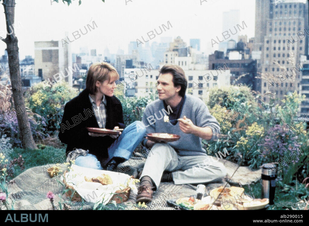 CHRISTIAN SLATER and MASTERSON, MARY STUART in BED OF ROSES, 1996, directed by MICHAEL GOLDENBERG. Copyright NEW LINE CINEMA.