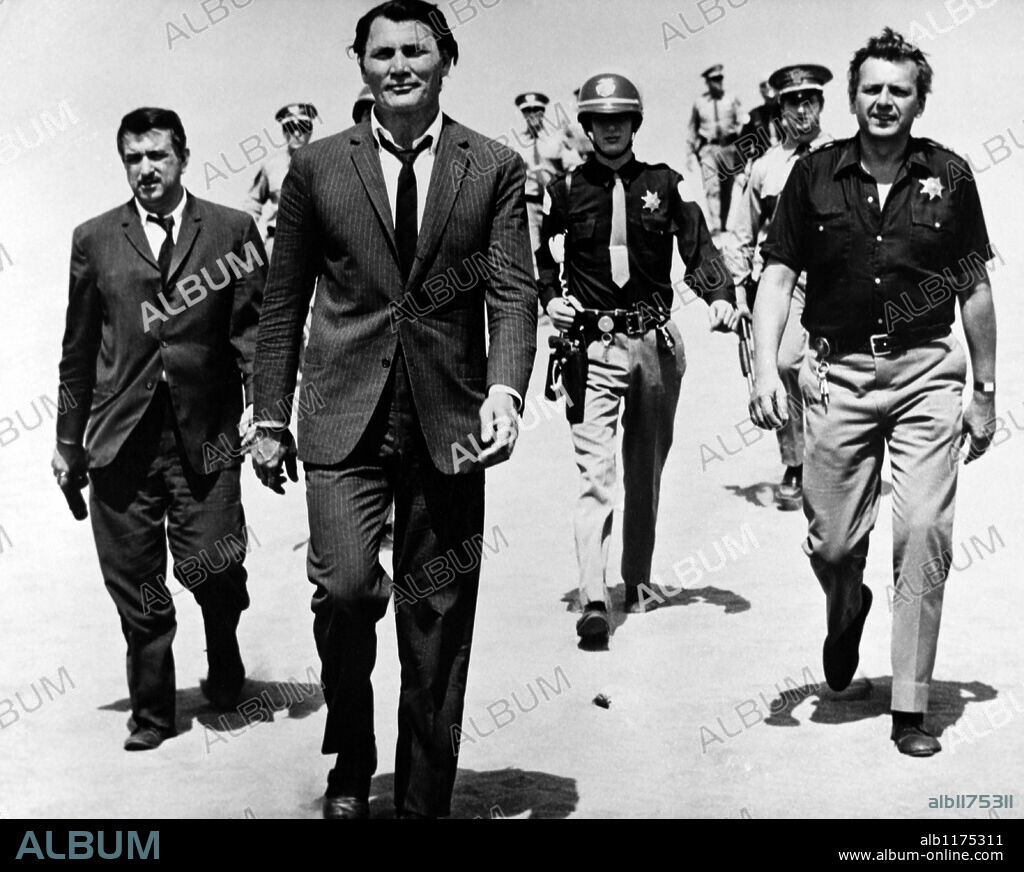 JACK PALANCE en VEGAS,500 MILLONES, LAS, 1968 (LAS VEGAS,500 MILLONES), dirigida por ANTONIO ISASI-ISASMENDI. Copyright JOSE ANTONIO ISASI.