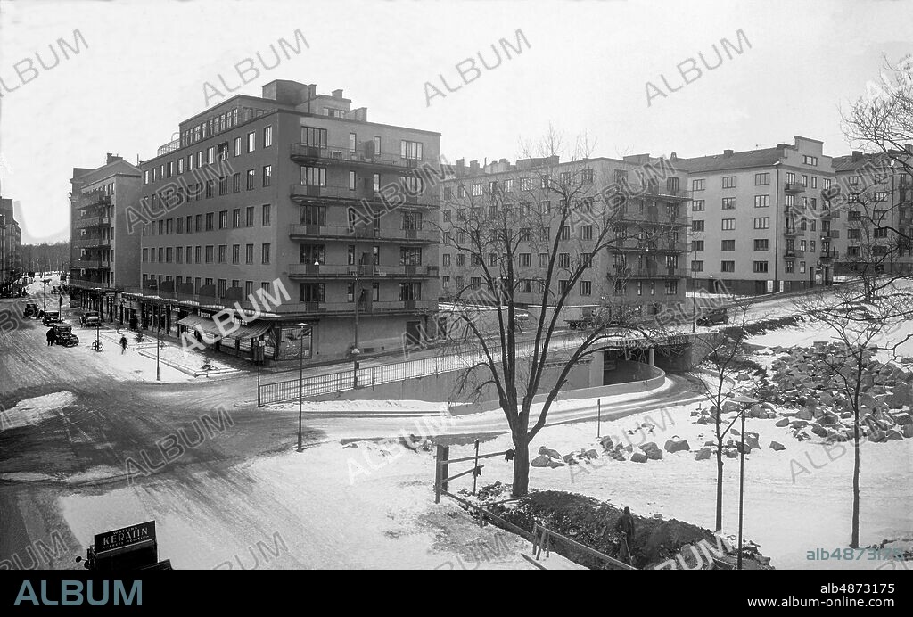 STOCKHOLM 1930-01-01. Pontonjärgatan at Baltzar von Platens gata and Pontonjärparken on Kungsholmen. Photo: TT Historical / Code 1902.