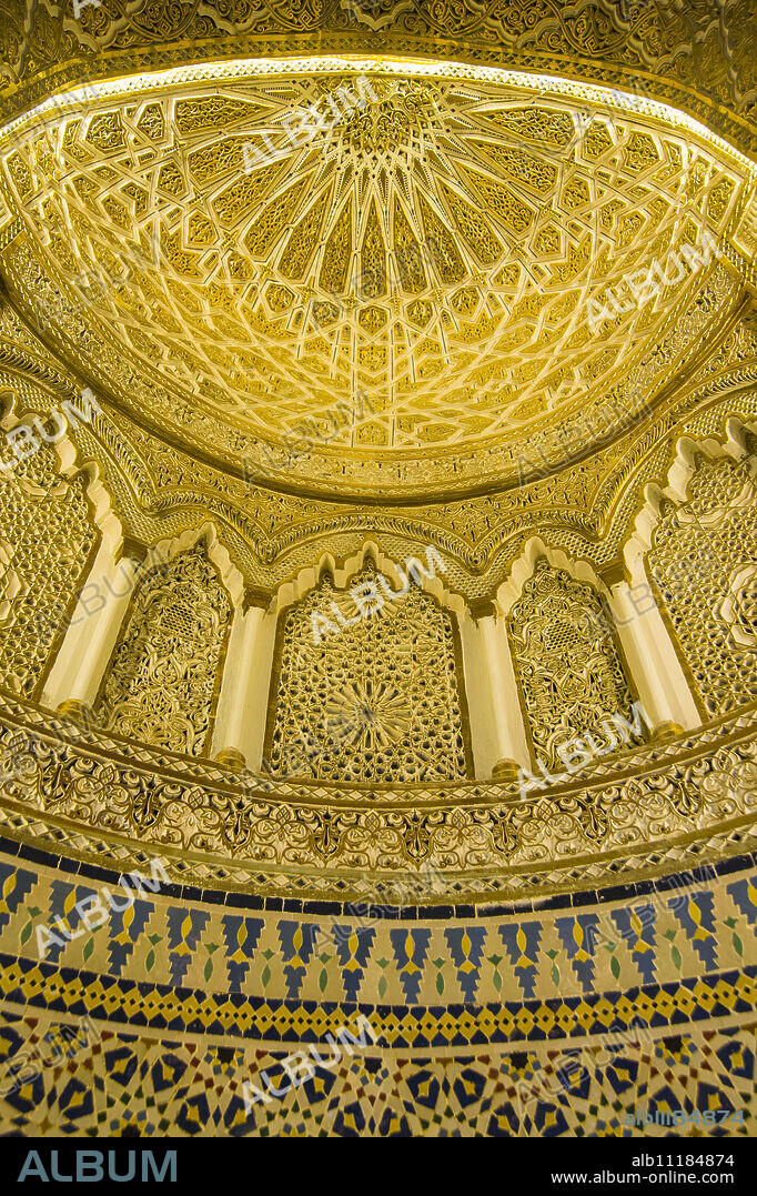 Golden dome inside the magnificent Grand Mosque, Kuwait City, Kuwait, Middle East.