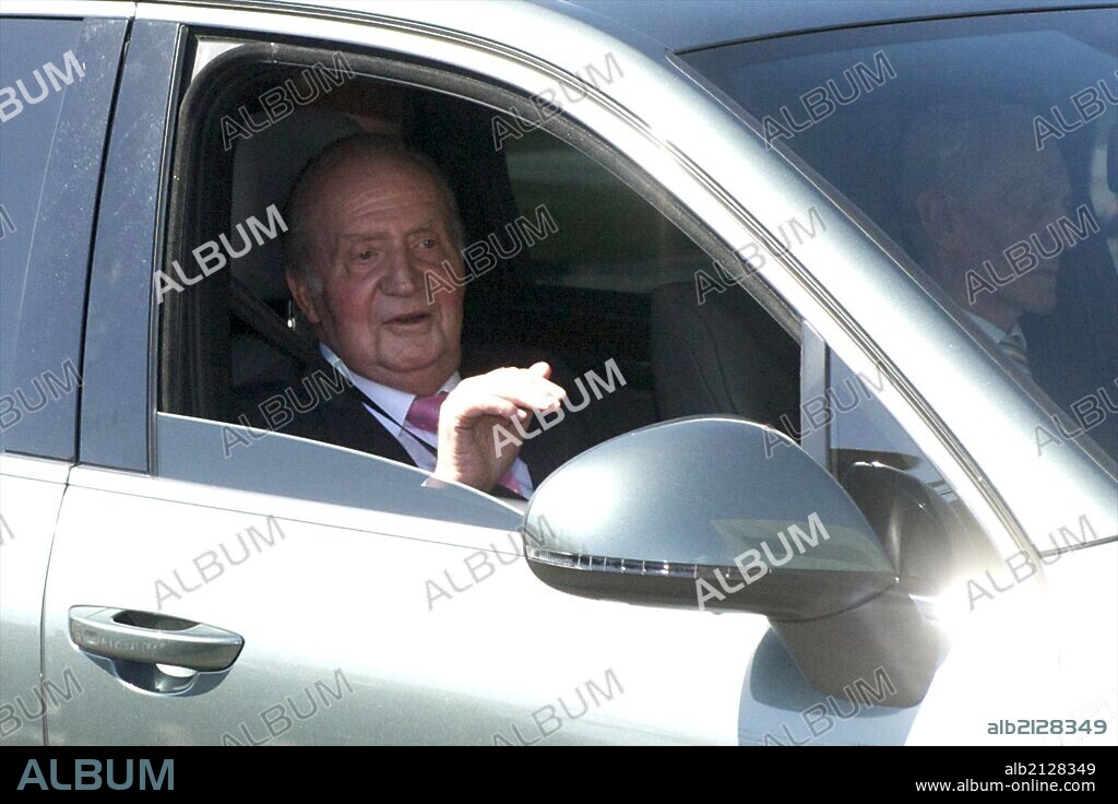 BIOGRAFIA JUAN CARLOS I. Sept. 24, 2013 - Pozuelo De Alarcon, Spain - King Juan Carlos of Spain arrives at Quiron Hospital on September 24, 2013 in Pozuelo de Alarcon, Spain. The Spanish King is going to undergo a surgery on his left hip. The operation will be the King's eighth in three years. 24/09/2013