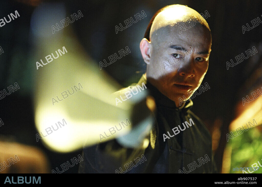 JET LI in FEARLESS, 2006 (HUO YUAN JIA), directed by RONNY YU. Copyright JINQUAN, CHEN.
