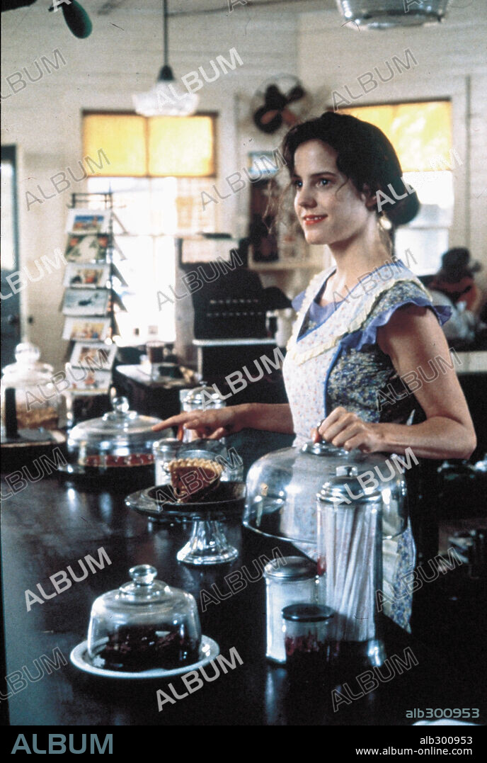 MARY-LOUISE PARKER en TOMATES VERDES FRITOS, 1991 (FRIED GREEN TOMATOES), dirigida por JONATHAN MICHAEL AVNET. Copyright WARNER BROTHERS.