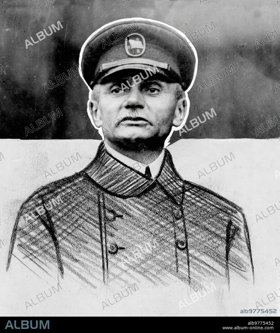 1916. Paul Koenig, capitán del submarino transatlántico Alemán "Deutschland". Fotografía Obtenida en Baltimore (Estados Unidos).