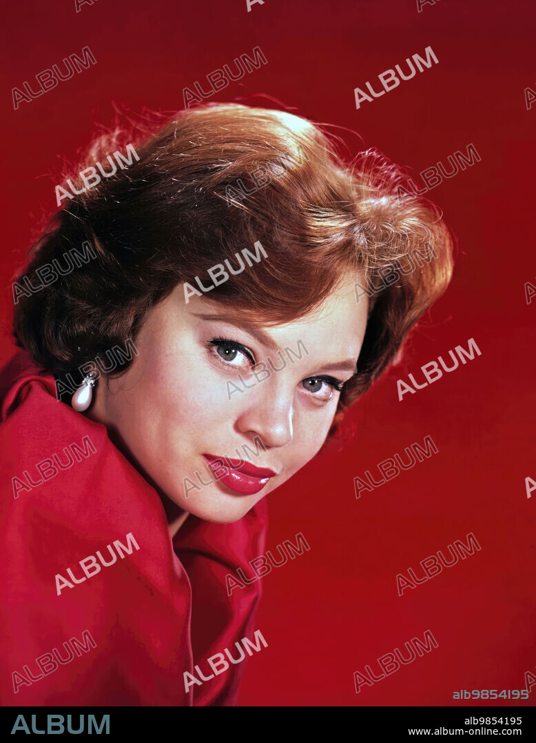 JULIET PROWSE.