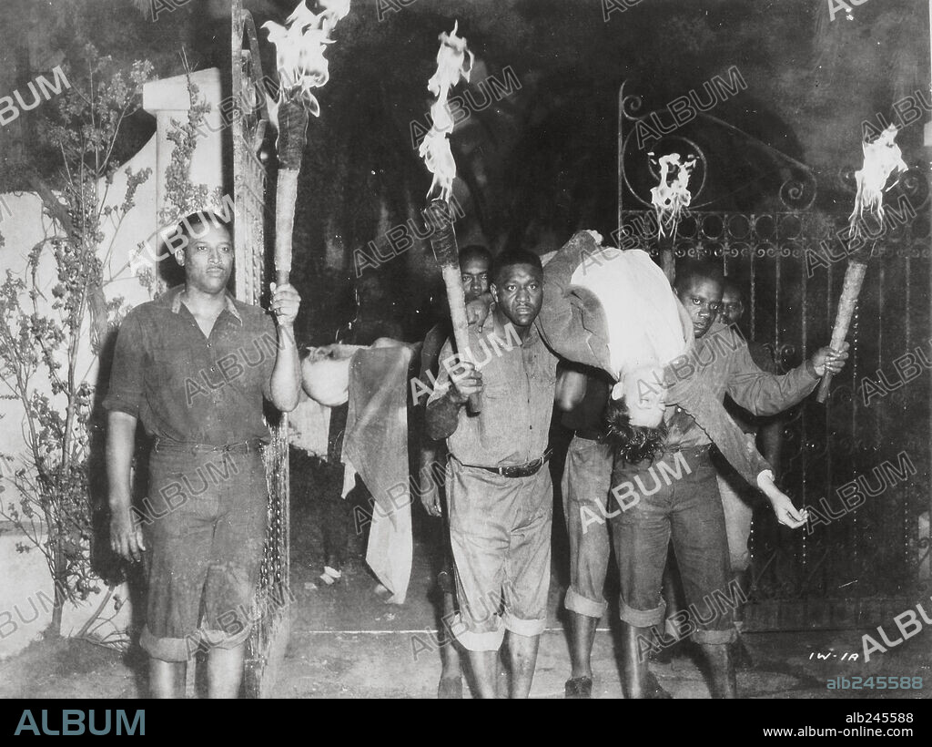 YO ANDUVE CON UN ZOMBIE, 1943 (I WALKED WITH A ZOMBIE), dirigida por JACQUES TOURNEUR. Copyright RKO.