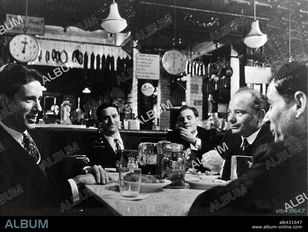 BURT YOUNG, JAMES WOODS and ROBERT DE NIRO in ONCE UPON A TIME IN AMERICA, 1984, directed by SERGIO LEONE. Copyright LADD COMPANY/WARNER BROS.