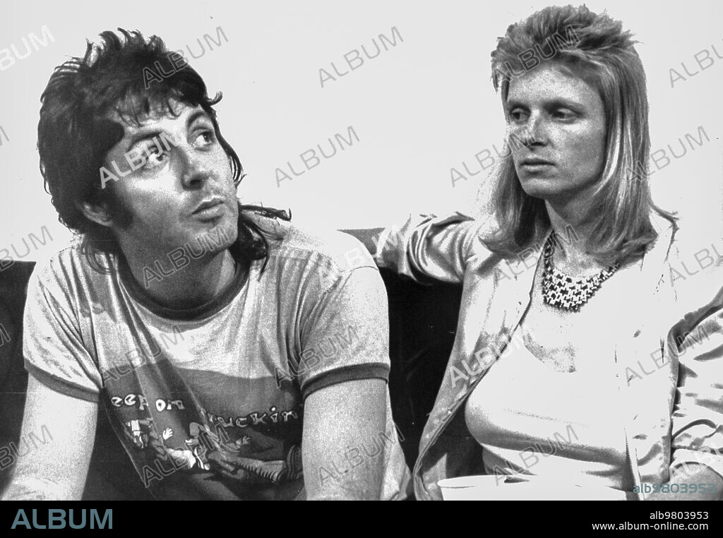 Paul mccartney and his wife linda eastman, 1973.