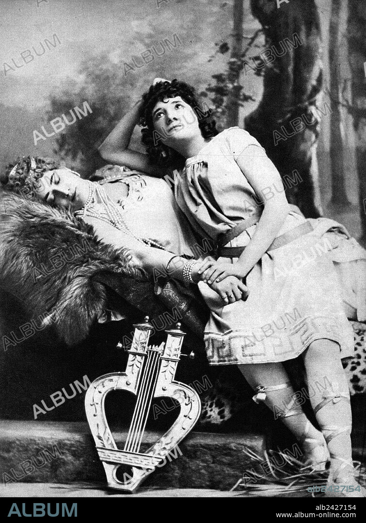 Orfeo and Euridice opera starring Sofia and Giulia Ravogli 1890-The two sisters appeared together in the winter if 1891 at Covent Garden first in Aida and a few days afterwards in Orfeo in which Giulia Ravogli made her greatest success. While lacking the vocal skill and dramatic genius of this distinguished artist Mlle. Sofia Ravogli by her staturesque beauty and dignity made a success in such part as Helen in Mefistofcle and some others. Her voice was a soprano of considerable volume. A severe illness obliged her to retire some years ago.