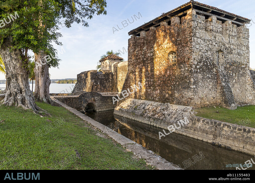 San Felipe de Lara Fortress near Rio Dulce, Izabal, Guatemala, Central America.
