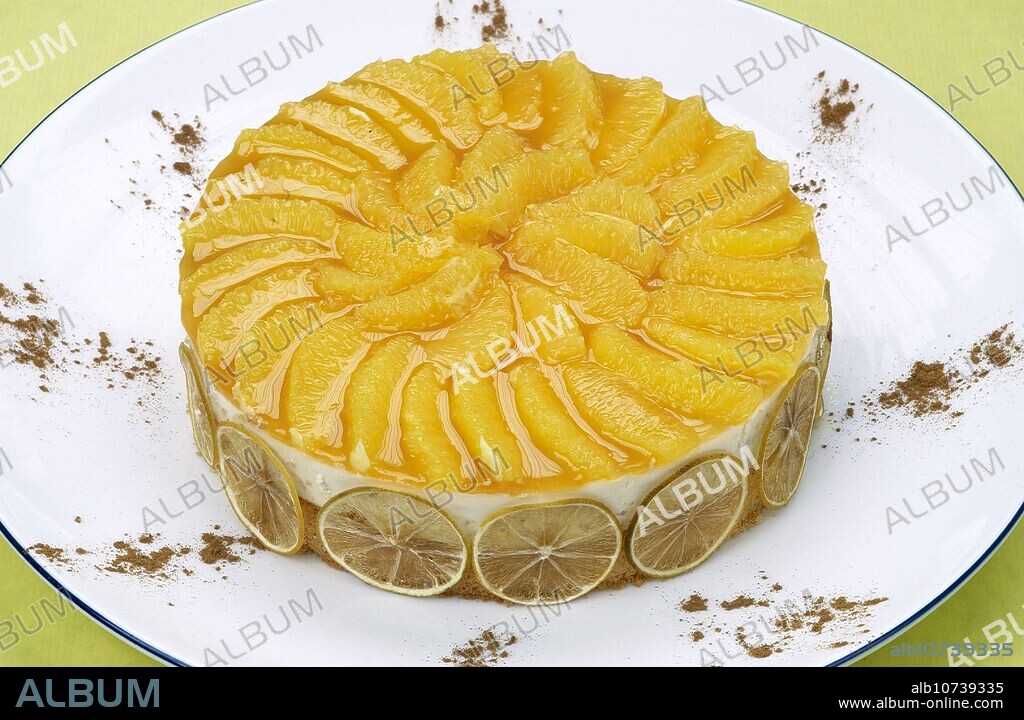 Rice and orange cake. Dessert. Cuisine School Luis Irizar. Donostia-San Sebastian, Gipuzkoa. Euskadi. Spain. / Tarta de Arroz y Naranja. Postres, Escuela de Cocina Luis Irizar, Donostia, San Sebastián. Gipuzkoa. Euskadi. España..