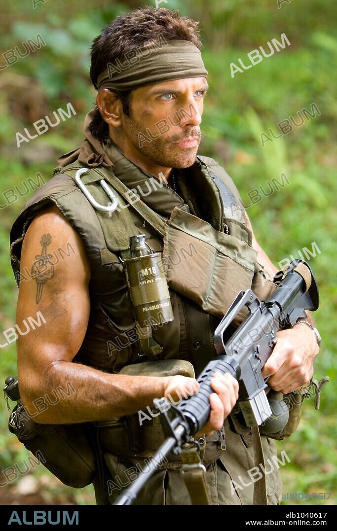 BEN STILLER en TROPIC THUNDER: ¡UNA GUERRA MUY PERRA!, 2008 (TROPIC THUNDER), dirigida por BEN STILLER. Copyright DREAMWORKS SKG/RED HOUR FILMS/ROAD REBEL / WALLACE, MERIE W.