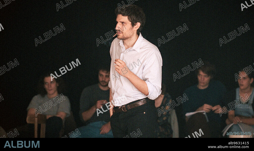LOUIS GARREL in FOREVER YOUNG, 2022 (LES AMANDIERS), directed by VALERIA BRUNI TEDESCHI. Copyright Arte France Cinéma.