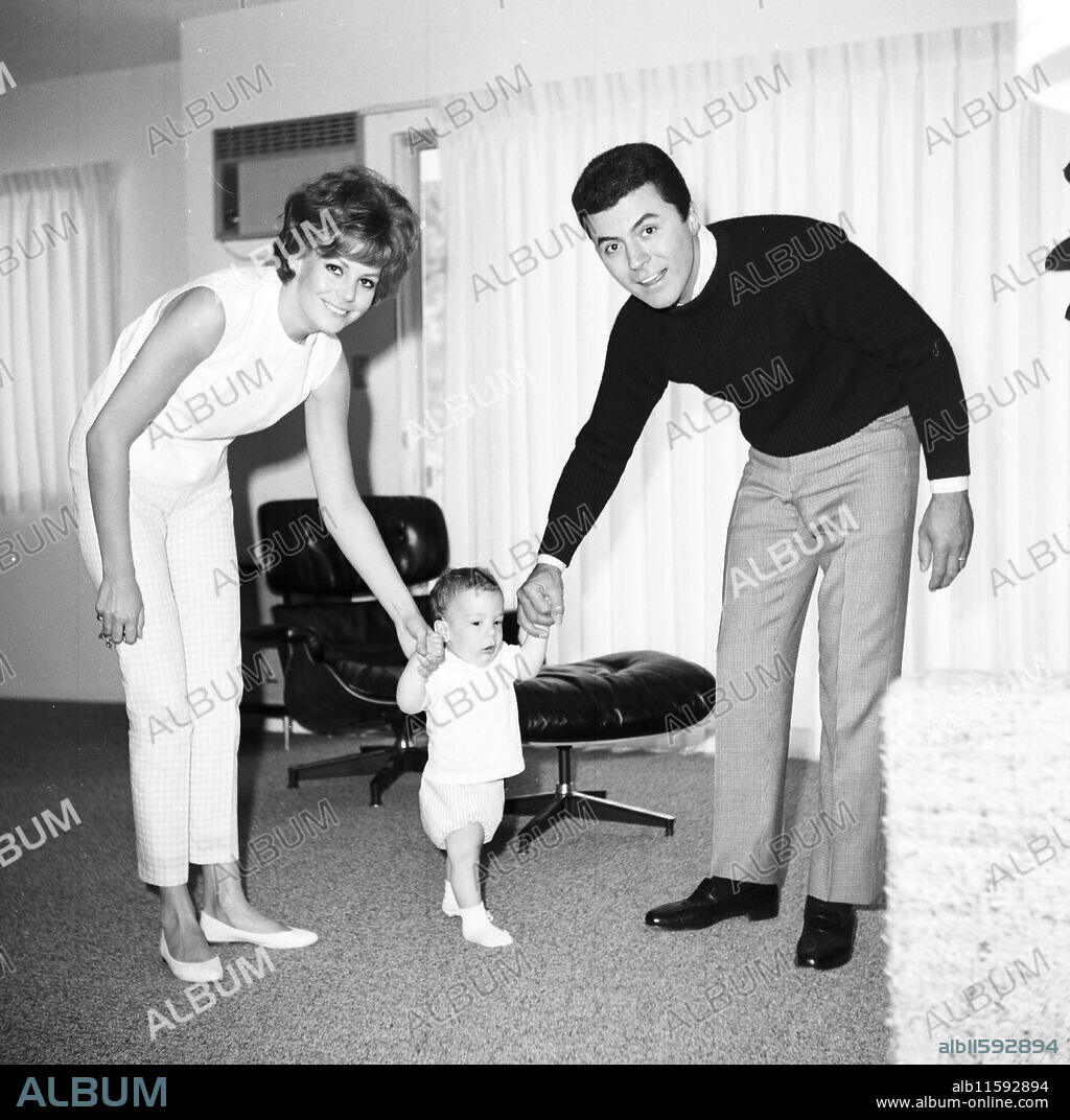 JAMES DARREN with wife Evy Norlund and son Christian Darren.Supplied by Photos inc.(Credit Image: © Globe Photos/ZUMA Wire).