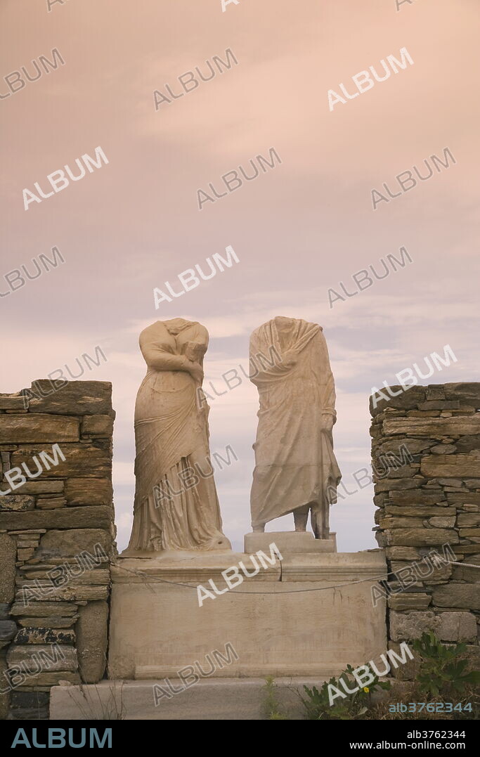 House of Cleopatra and Dioskuridis at archaeological site, Island of Delos, UNESCO World Heritage Site, Cyclades Islands, Greek Islands, Greece, Europe.