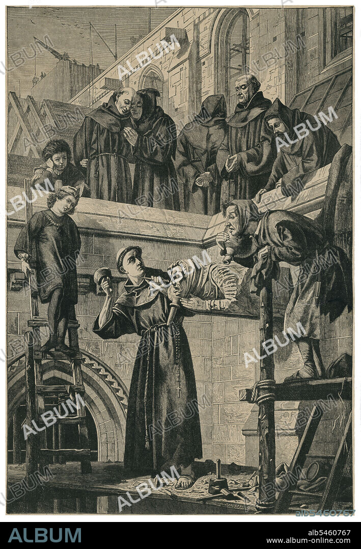 Francia. Edad media. Monjes franciscanos esculpiendo una gárgola para la catedral gótica de Estrasburgo. Grabado de 1862.