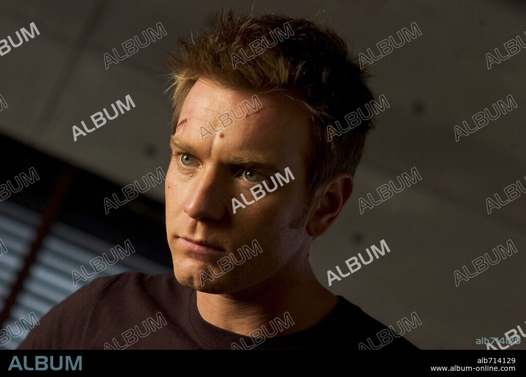 EWAN McGREGOR en LA ISLA, 2005 (THE ISLAND), dirigida por MICHAEL BAY. Copyright DREAMWORKS.