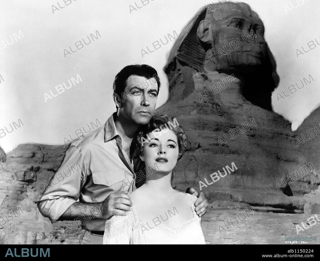 Eleanor Jane Parker y ROBERT TAYLOR. ELEANOR PARKER y ROBERT TAYLOR en EL VALLE DE LOS REYES, 1954 (VALLEY OF THE KINGS). Copyright M.G.M.