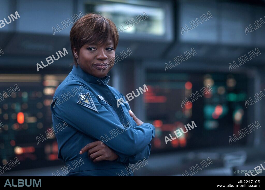 VIOLA DAVIS in ENDER'S GAME, 2013, directed by GAVIN HOOD. Copyright ODD LOT ENTERTAINMENT.