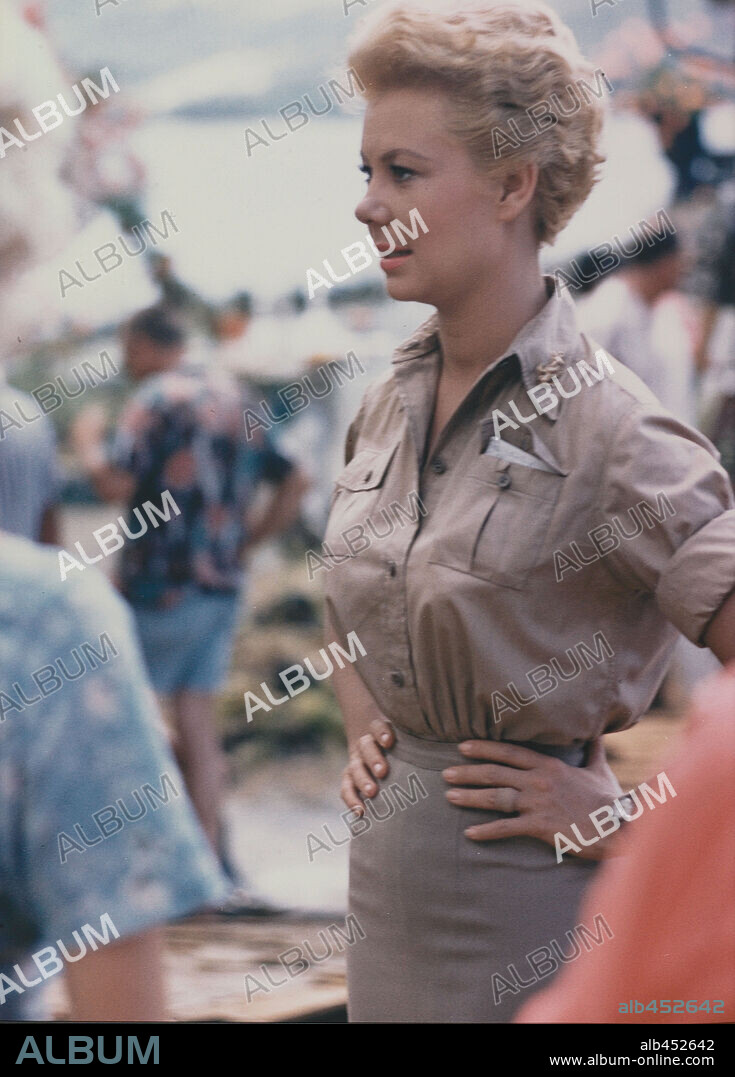 MITZI GAYNOR in SOUTH PACIFIC, 1958, directed by JOSHUA LOGAN. Copyright 20TH CENTURY FOX.