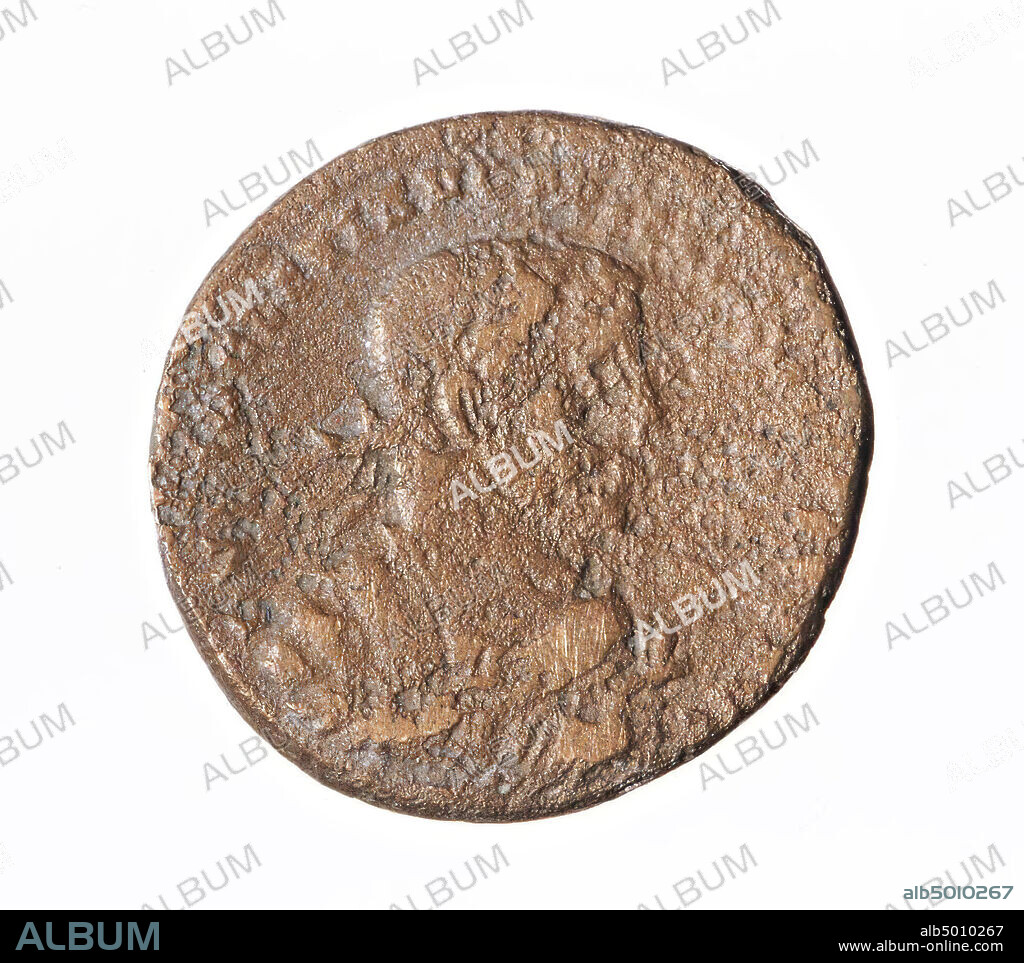 Vz: honored bust, n.r., emperor with olive branch in hand. DIOCLETIANO FELICISSIMO SEN AUG, CZ: Providentia and Quies, PROVIDENTA DEORVM QVIES AUGG, coin, follis, Diocletian, metal, copper, Diam. 26 mm, wt. 8.53 gr, roman 305-307, the Netherlands, Gelderland, Nijmegen, Nijmegen.