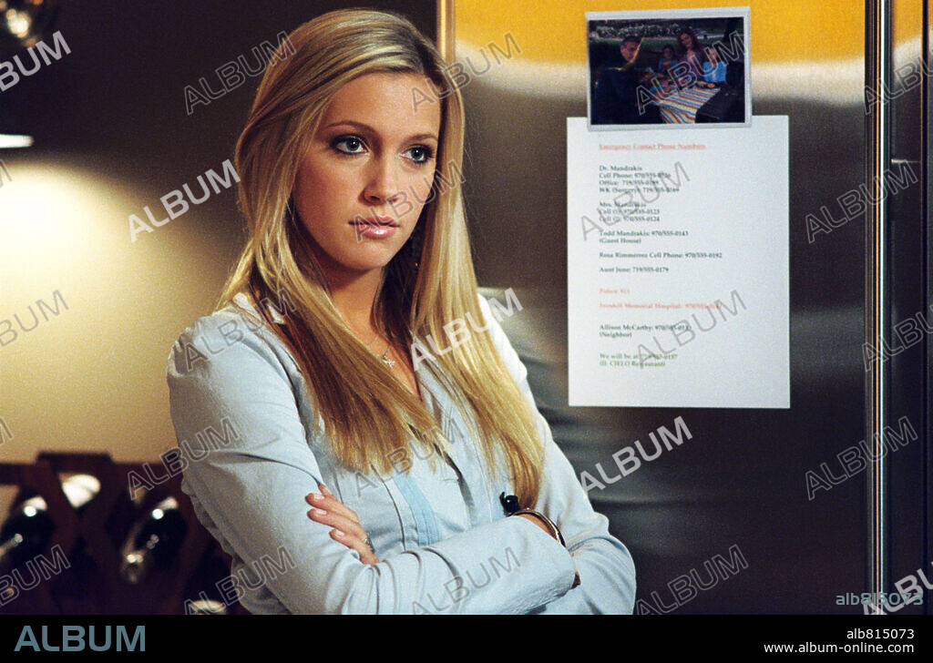 KATIE CASSIDY in WHEN A STRANGER CALLS, 2006, directed by SIMON WEST. Copyright SCREEN GEMS / TENNER, SUZANNE.