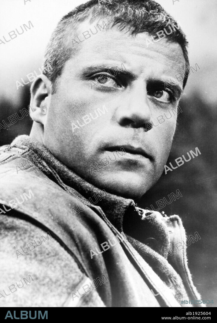 OLIVER REED in HANNIBAL BROOKS, 1969, directed by MICHAEL WINNER. Copyright UNITED ARTISTS.