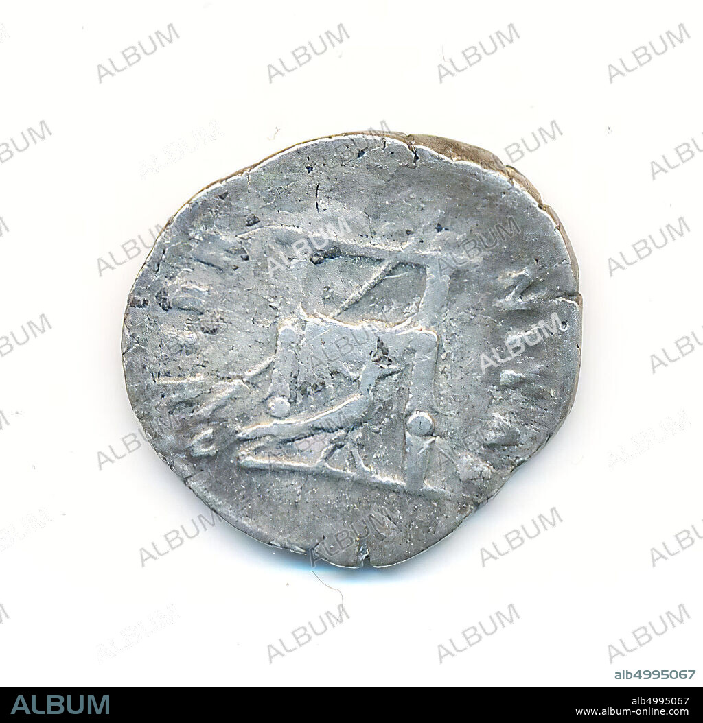 Vz: bust of Empress R, DIVA FAUSTINA, Kz: throne with scepter, peacock, AETERNITAS, coin, denarius, Diva Faustina I.