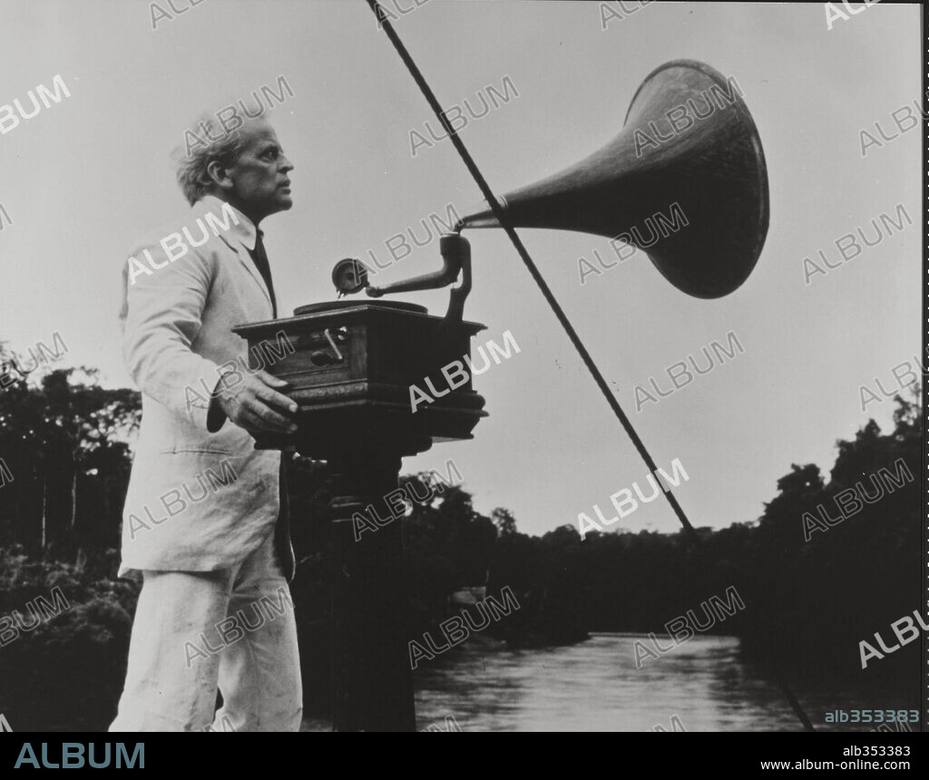 KLAUS KINSKI in FITZCARRALDO, 1982, unter der Regie von WERNER HERZOG. Copyright WERNER HERZOG FILMPRODUKTION.