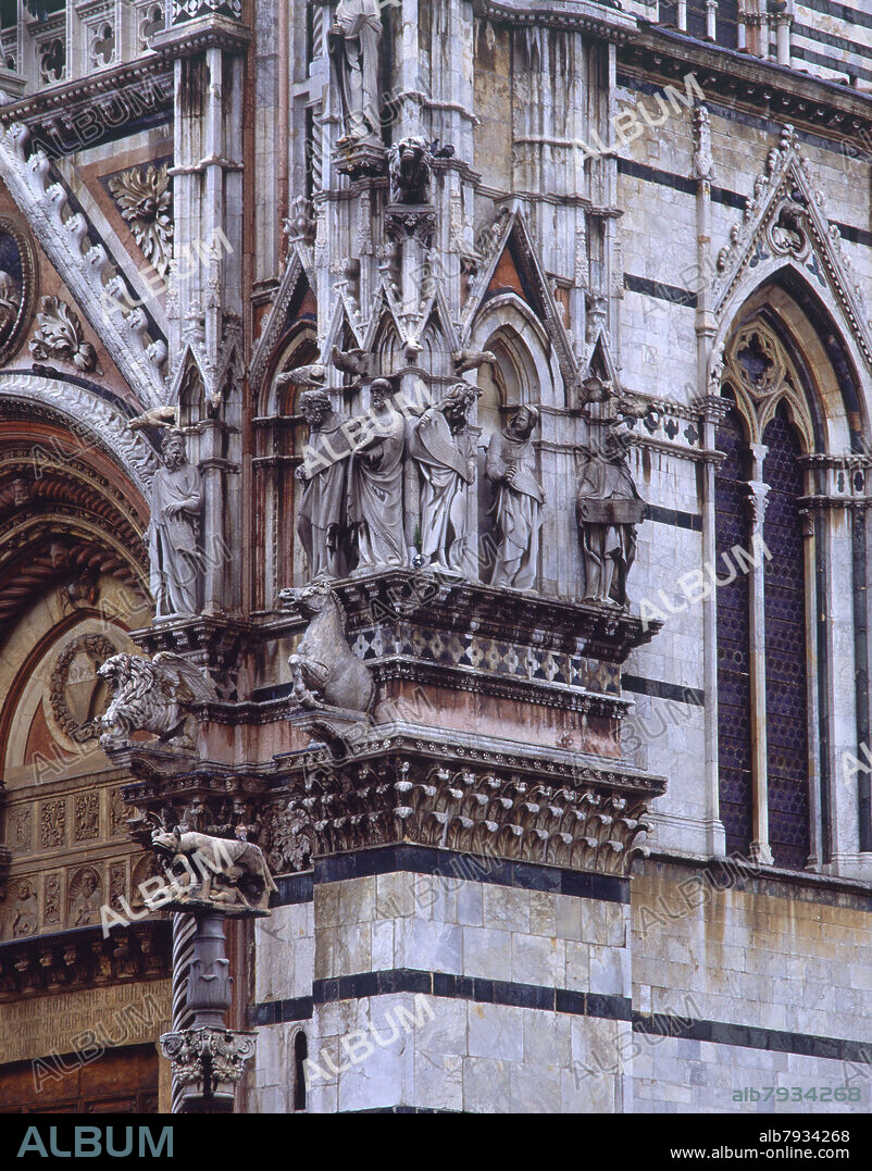 GIOVANNI PISANO (1248-1315). EXTERIOR-FACHADA-DET DECORACION ESCULTORICA ROMANICO GOTICA S XIII.