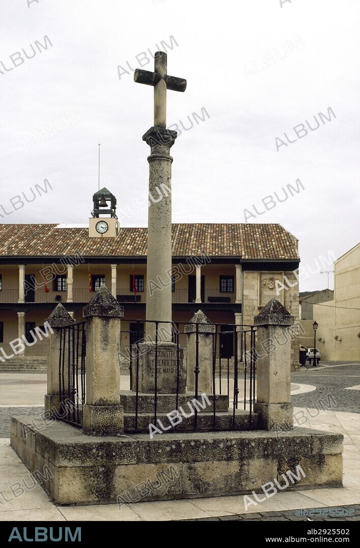 Francisco Jimenez de Cisneros (1436-1517). Spanish cardinal, Grand Inquisitor and regent of Spain. Memorial monument located in the main square of Torrelaguna. Province of Madrid. Spain.