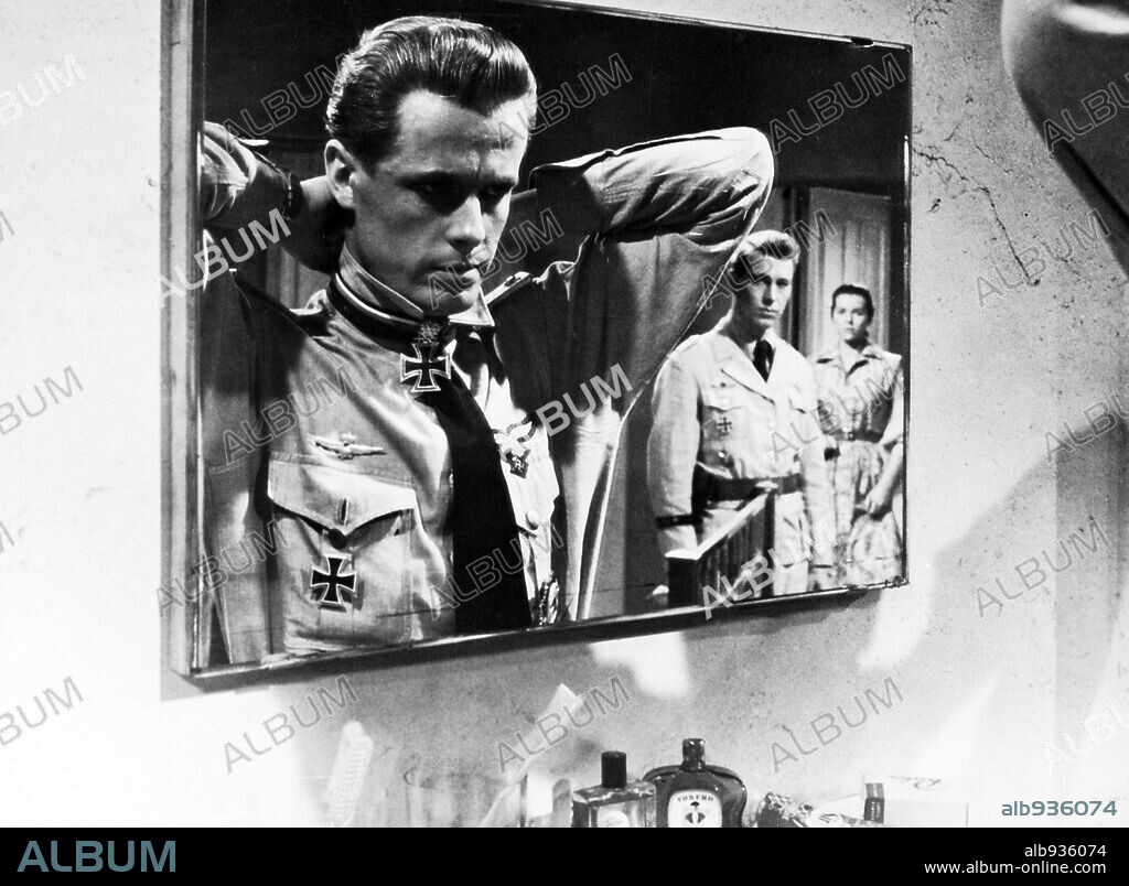LA ESTRELLA DE ÁFRICA, 1957 (DER STERN VON AFRIKA), dirigida por ALFRED WEIDENMANN. Copyright ARIEL FILMS.