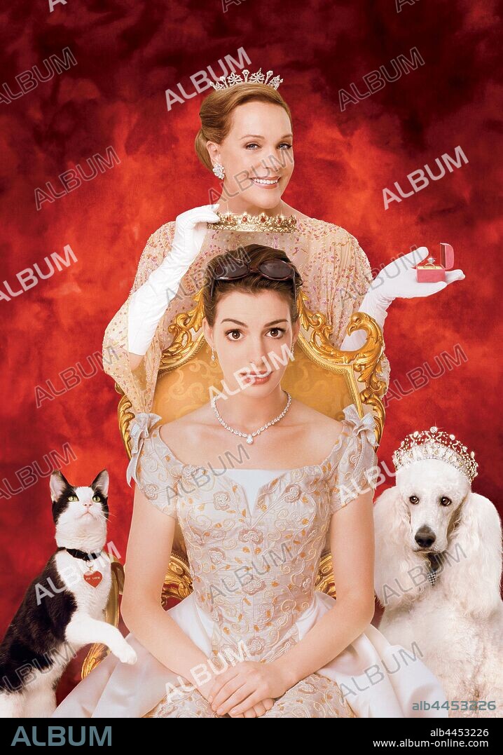 ANNE HATHAWAY y JULIE ANDREWS en PRINCESA POR SORPRESA 2, 2004 (PRINCESS DIARIES 2: THE PRINCESS DIARIES 2: ROYAL ENGAGEMENT), dirigida por GARRY MARSHALL. Copyright DISNEY ENTERPRISES.