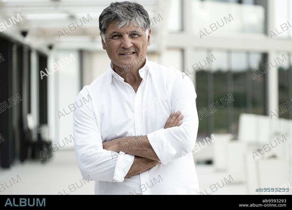 Toni Nadal, (Manacor, February 22, 1961) Spanish coach and physical trainer of tennis coach from the beginning of his career until 2017, by Rafael Nadal,.