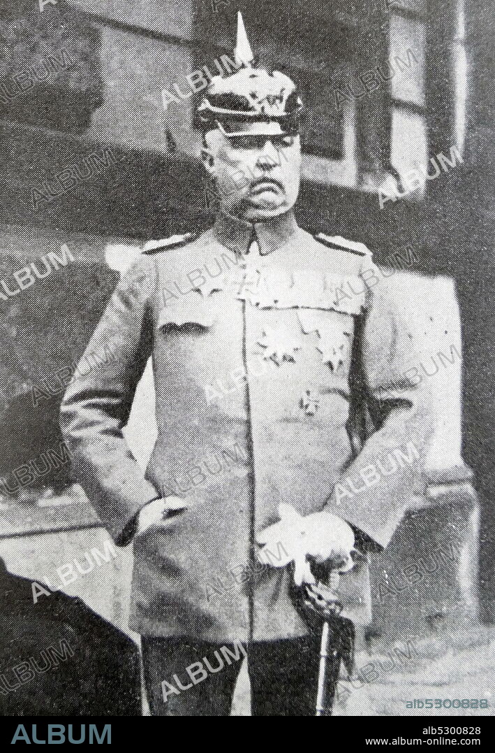 Black and white photograph of General Erich Ludendorff (1865-1937), decorated German general.