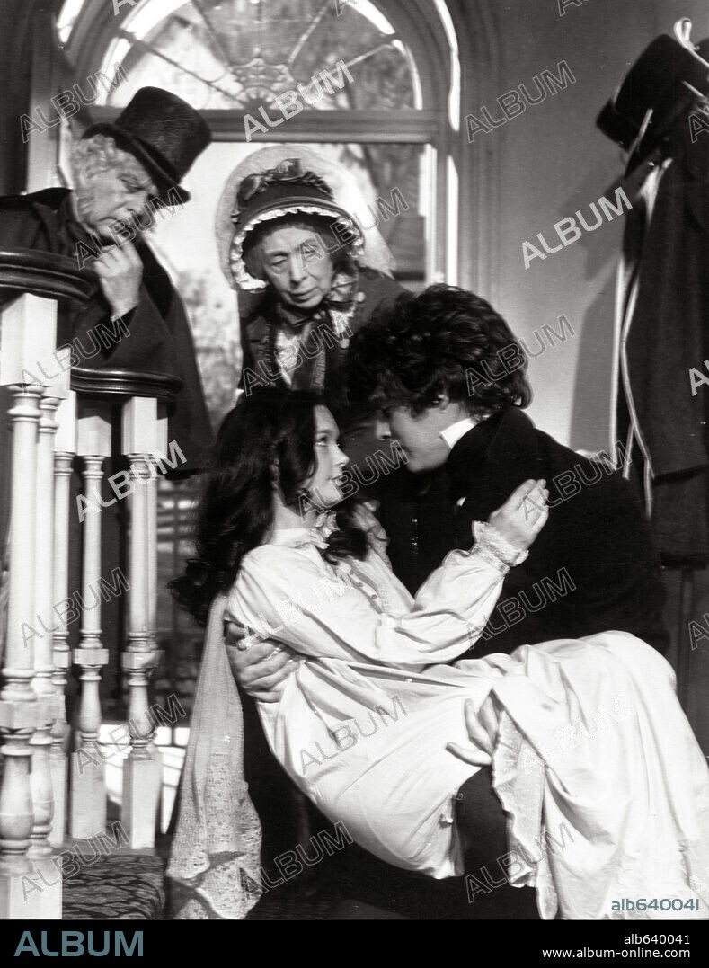ROBIN PHILLIPS and SINEAD CUSACK in DAVID COPPERFIELD, 1969, directed by DELBERT MANN. Copyright OMNIBUS/20TH CENTURY FOX.